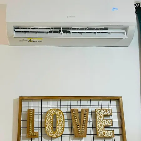 Alameda Apartment, Parking Included روندا